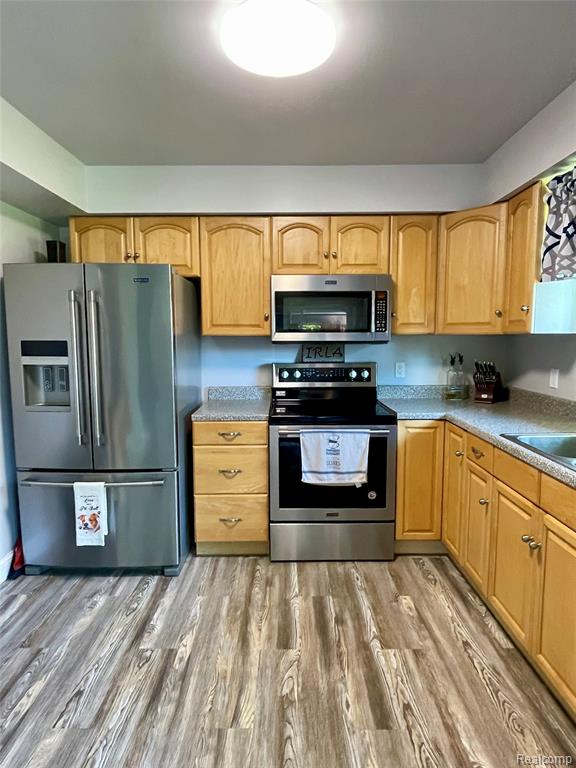 7251 Vanderploeg Lane, Imlay City, MI 48444 — Photo 14