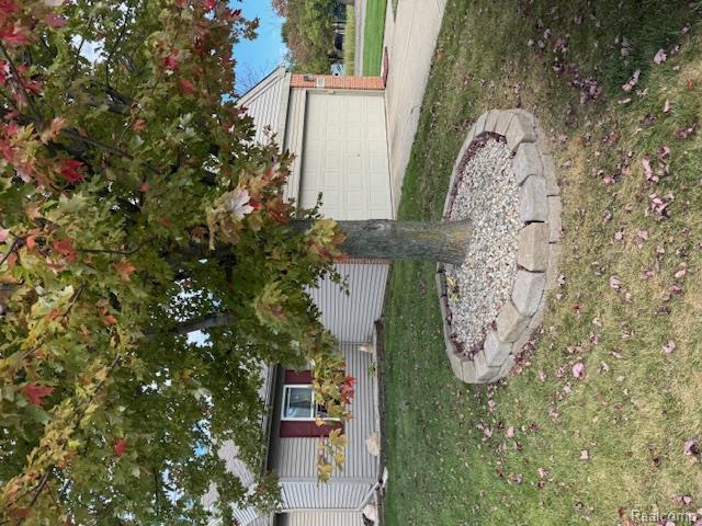 4313 Eagle Lane, 80, Burton, MI 48519 — Photo 6