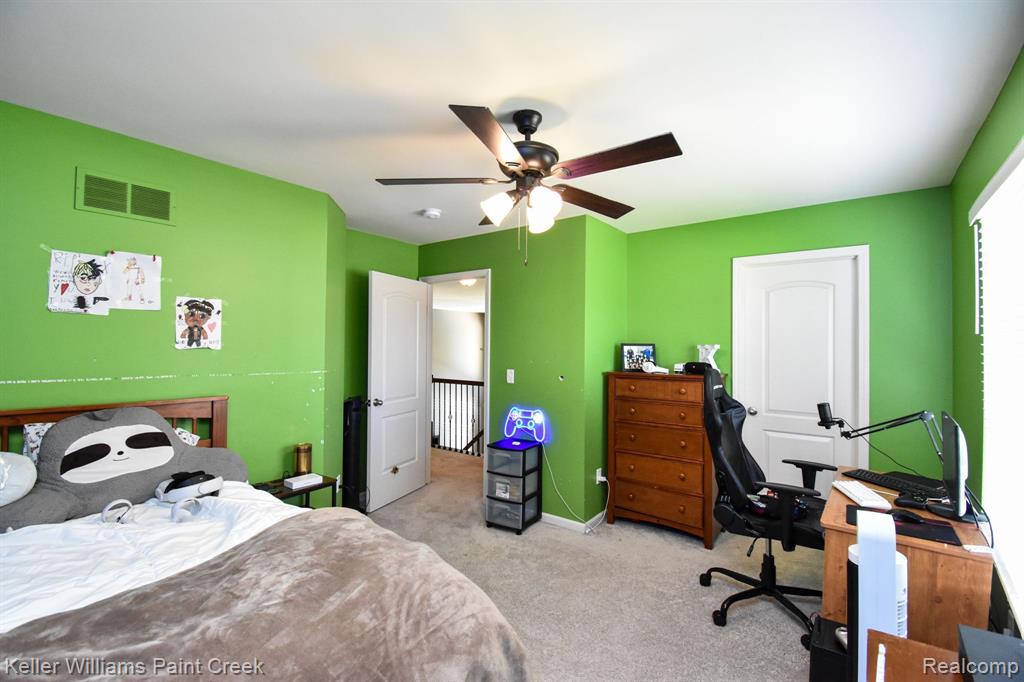 51405 CAROLINE Drive, Chesterfield, MI 48047 — Photo 34