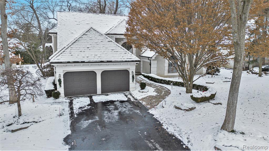 5472 Bristol Parke Drive, Clarkston, MI 48348 — Photo 27