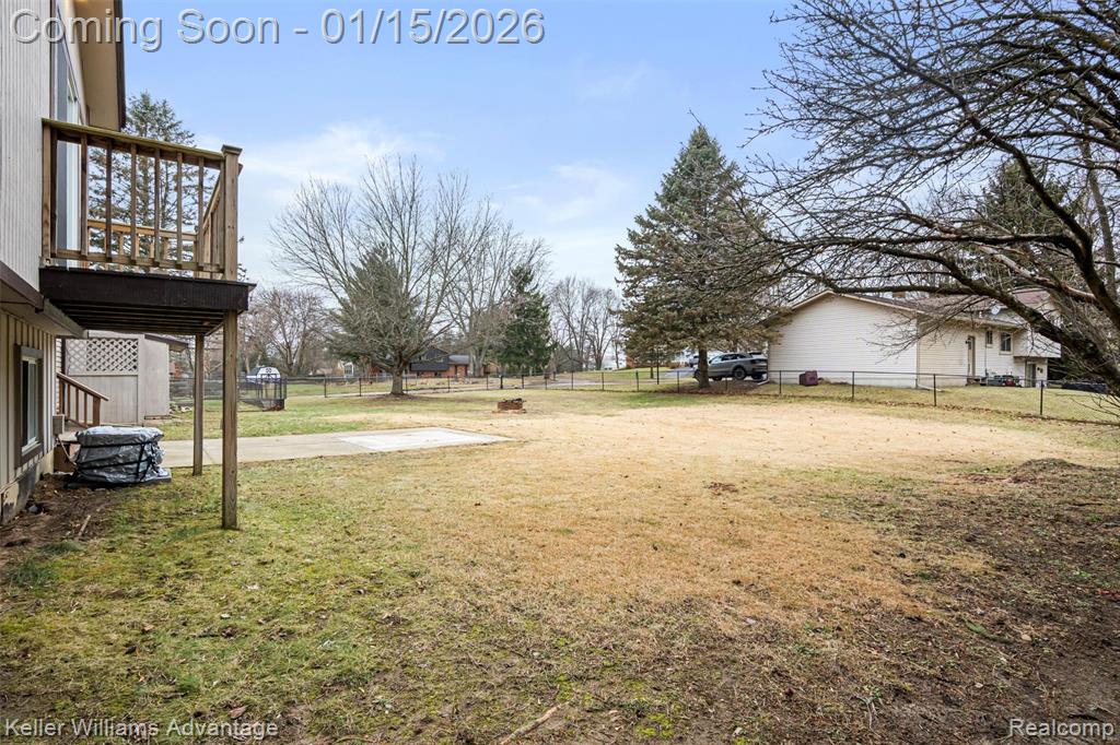 4101 Lake Knolls Drive, Oxford, MI 48371 — Photo 37