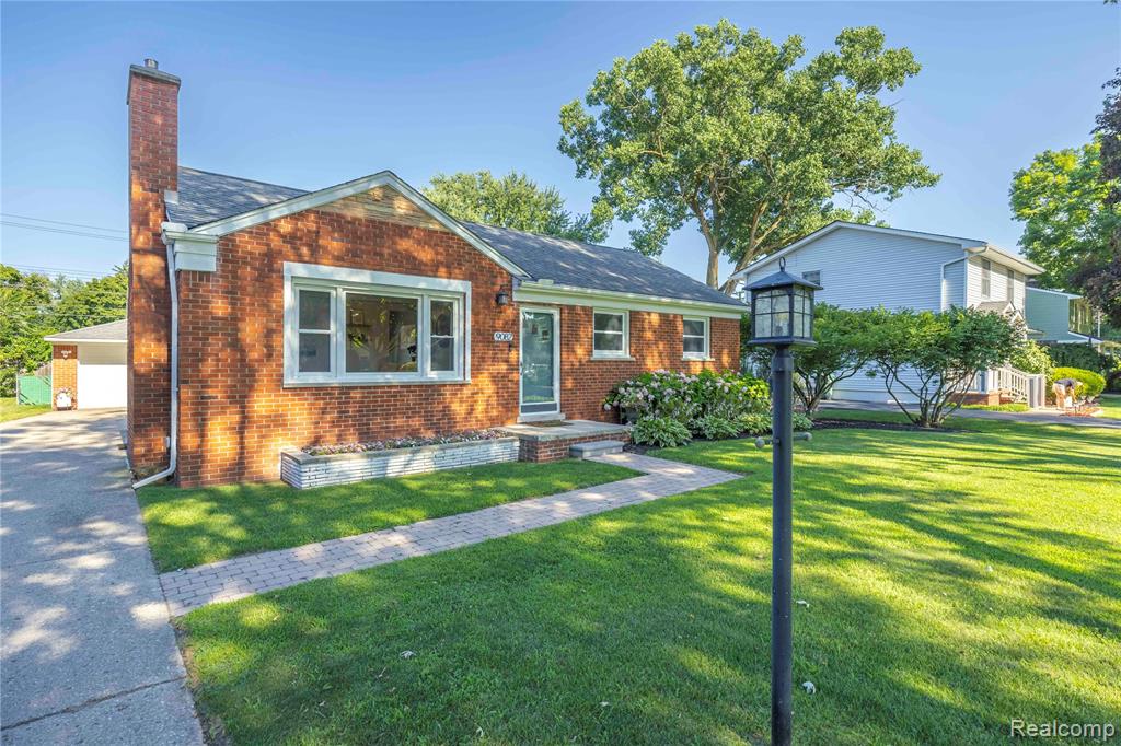 9082 Ball Street, Plymouth, MI 48170 — Photo 2