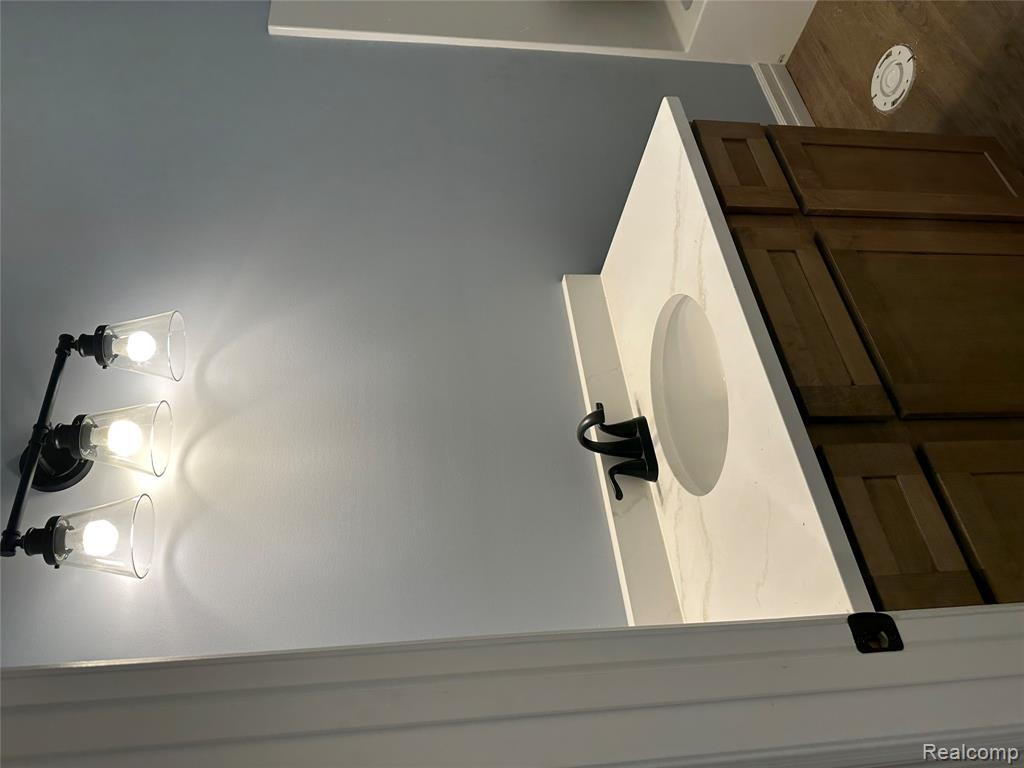 1452 Debi Ann Drive, Lapeer, MI 48446 — Photo 10
