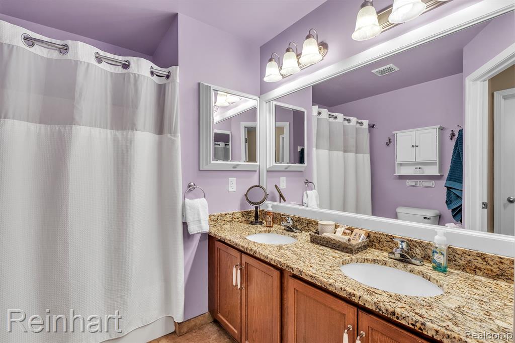 25340 VILLAGEWOOD, South Lyon, MI 48178 — Photo 26