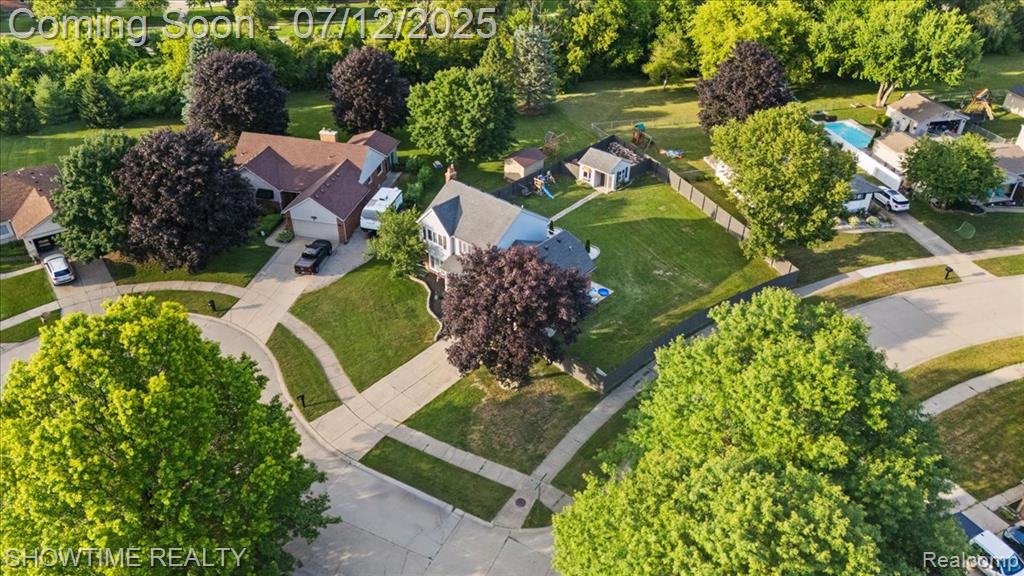 41741 Lore Court, Clinton Twp, MI 48038 — Photo 45