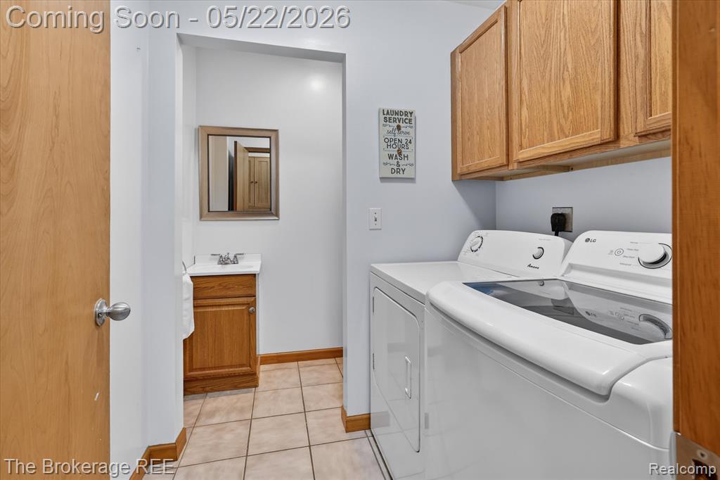 1029 Crestlane Drive, Saginaw, MI 48601 — Photo 18