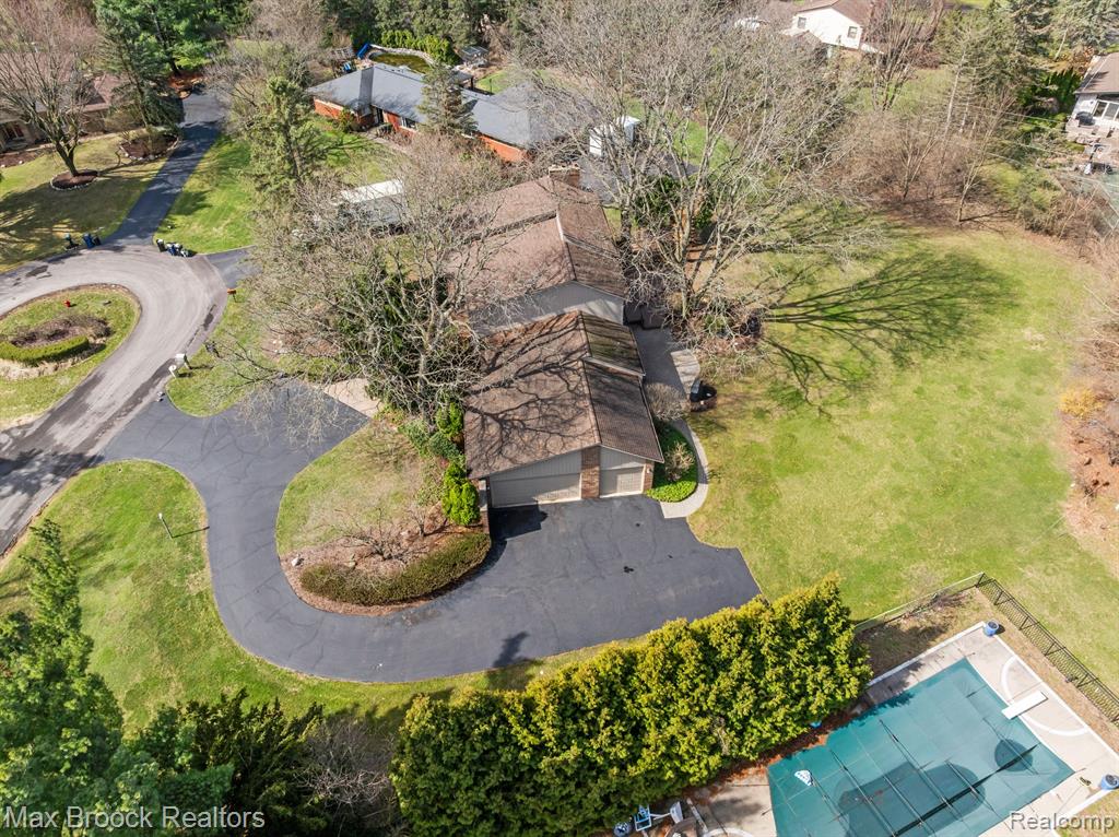 4838 KEW Court, Bloomfield Hills, MI 48301 — Photo 46