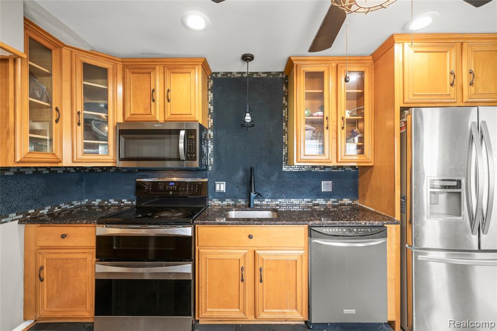 27517 Sheridan Street, Garden City, MI — Photo 8