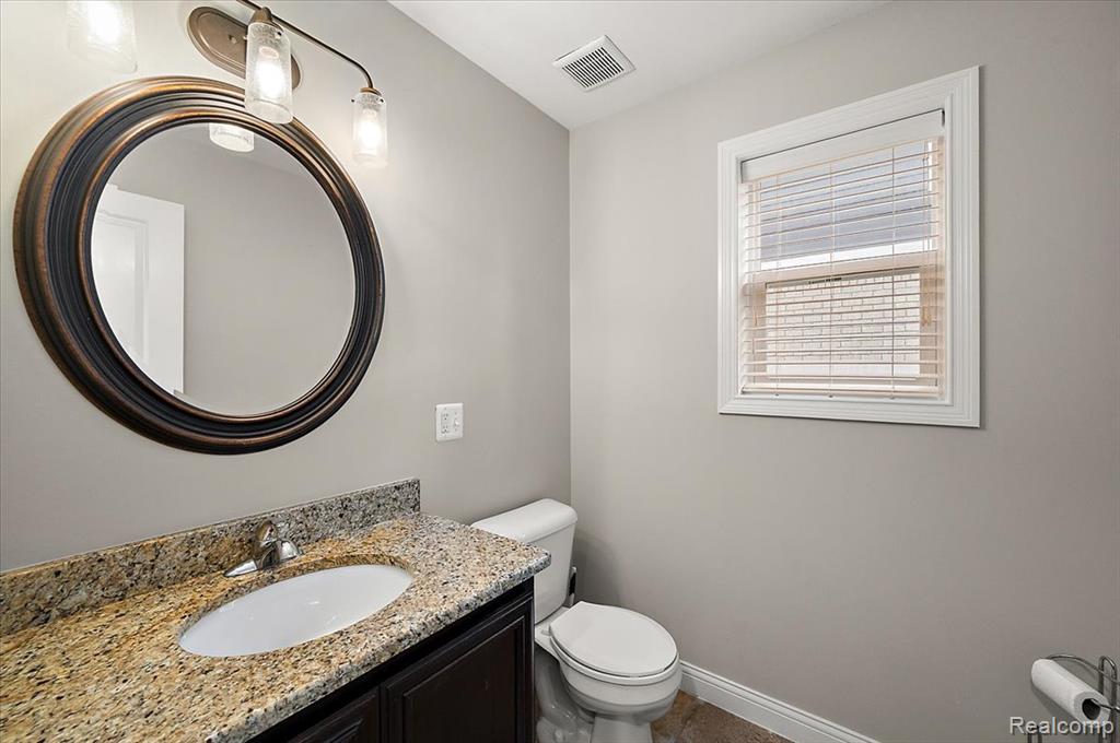 22716 Stephens Street, Saint Clair Shores, MI 48080 — Photo 20