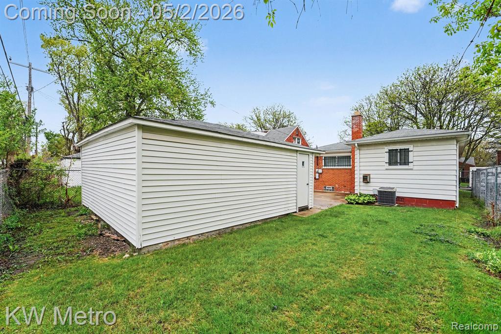 20155 Steel Street, Detroit, MI 48235 — Photo 15