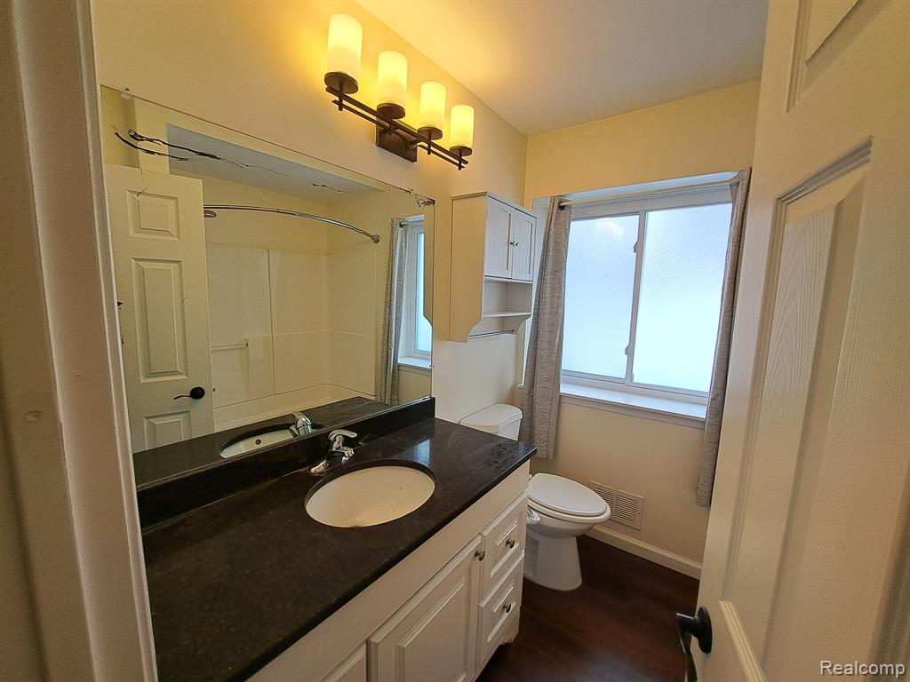 16 JAY LEE Court, Ann Arbor, MI 48108 — Photo 16