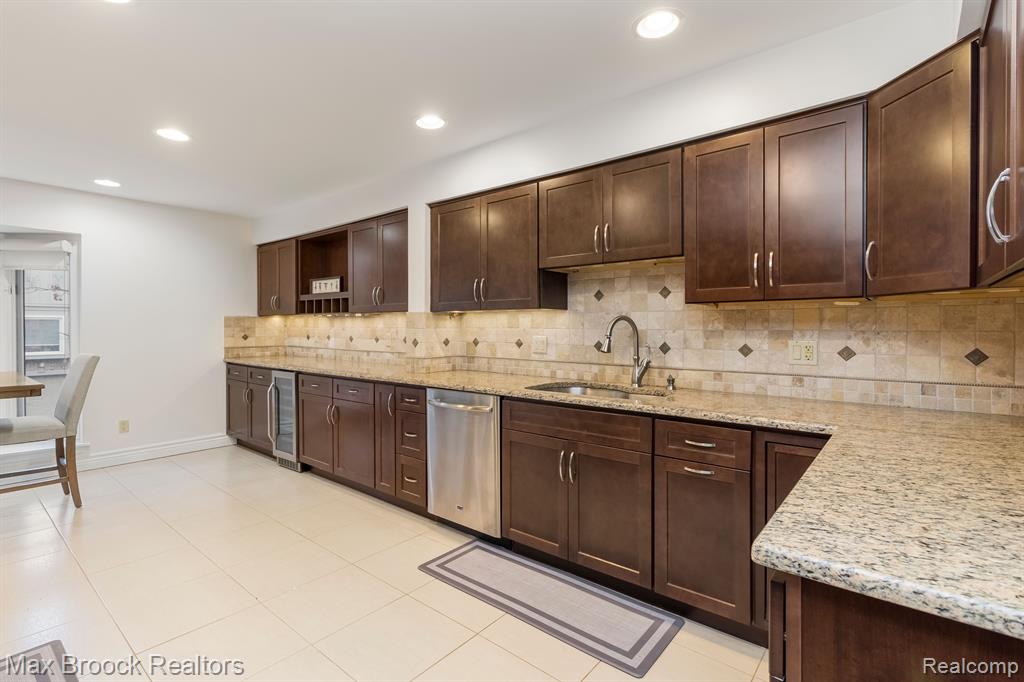 6322 ASPEN RIDGE Boulevard, West Bloomfield, MI — Photo 9