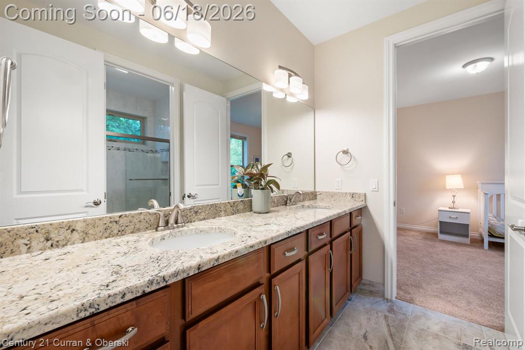 34225 Thornbrook Drive, Farmington, MI 48335 — Photo 36