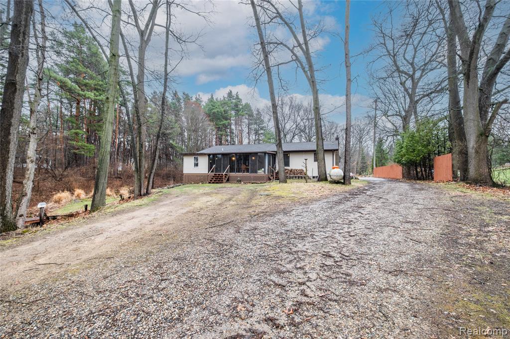 4250 Phillips Road, Metamora, MI 48455 — Photo 21