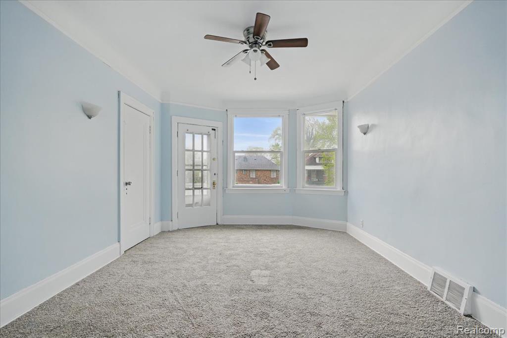 4200 W Buena Vista Street, Detroit, MI 48238 — Photo 14