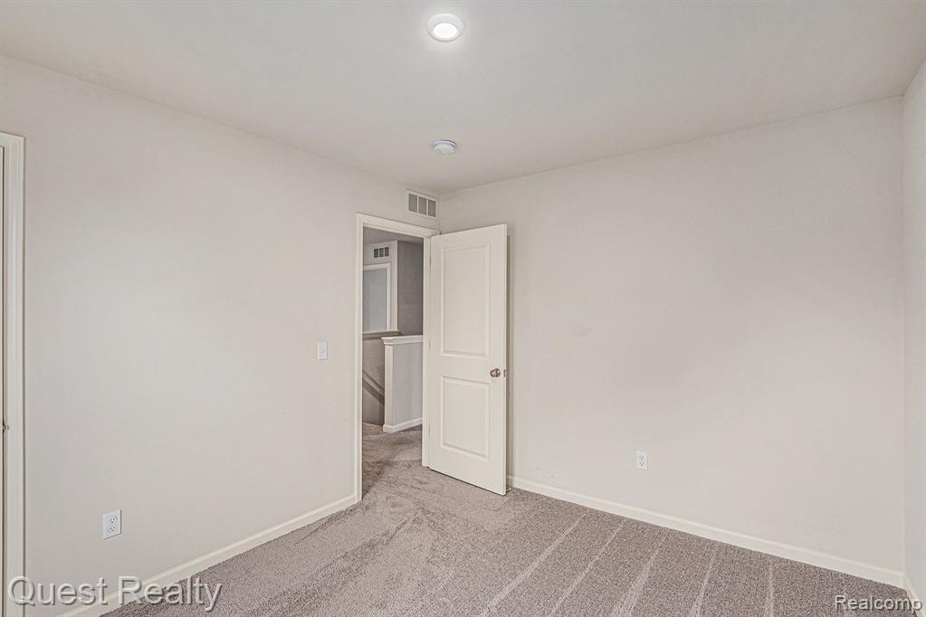 7341 RED MAPLE Drive, Mount Morris, MI 48458 — Photo 25