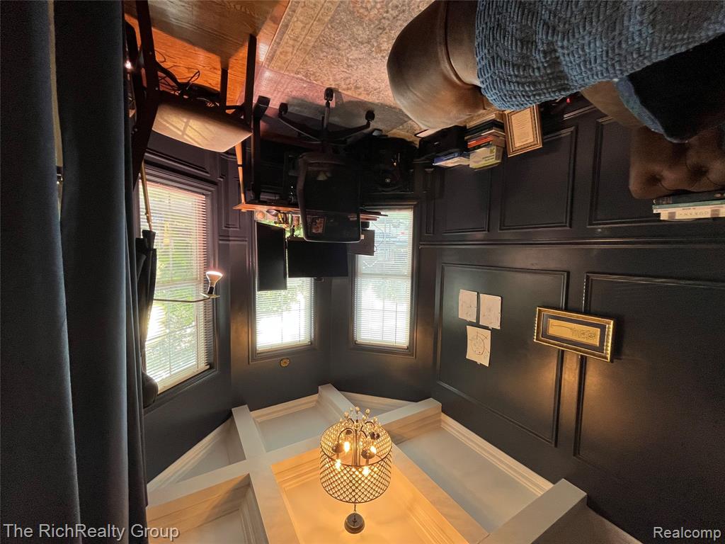 5373 Katherine Street, Dearborn Heights, MI 48125 — Photo 15