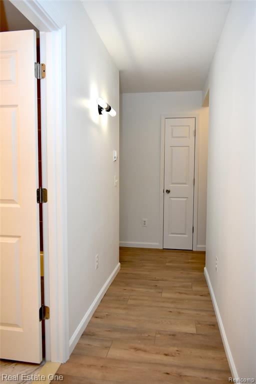 825 Ferley Street, Lansing, MI 48911 — Photo 7