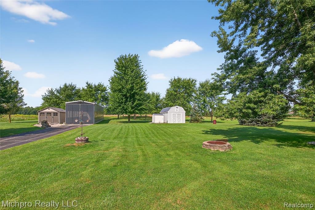 4411 Breen Road, Emmett, MI 48022 — Photo 27