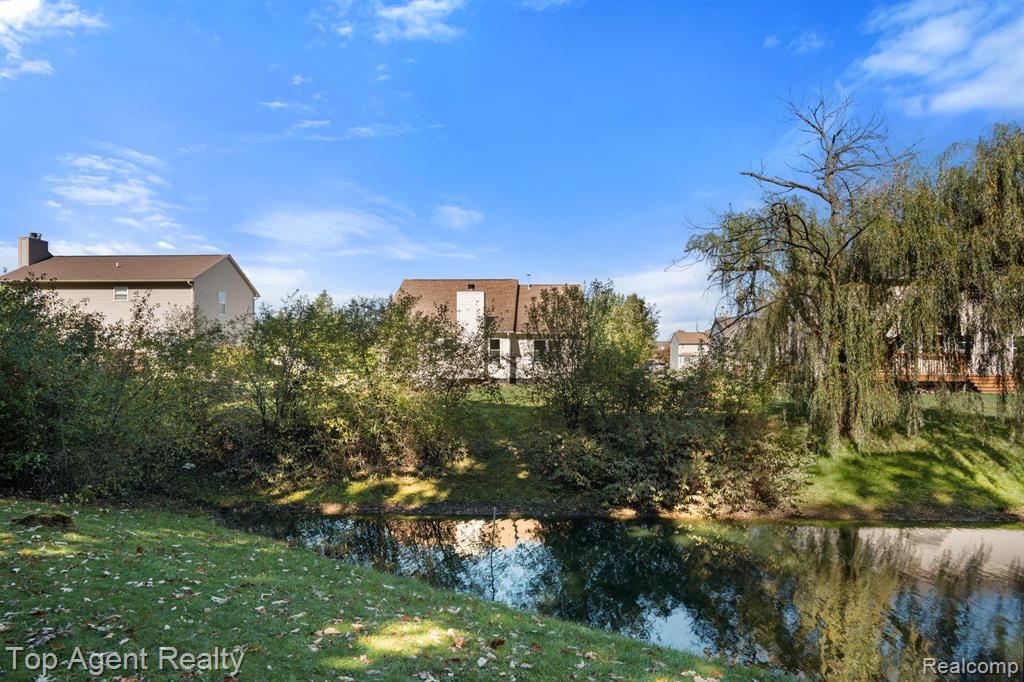 42773 Maude Court, Van Buren, MI 48111 — Photo 37