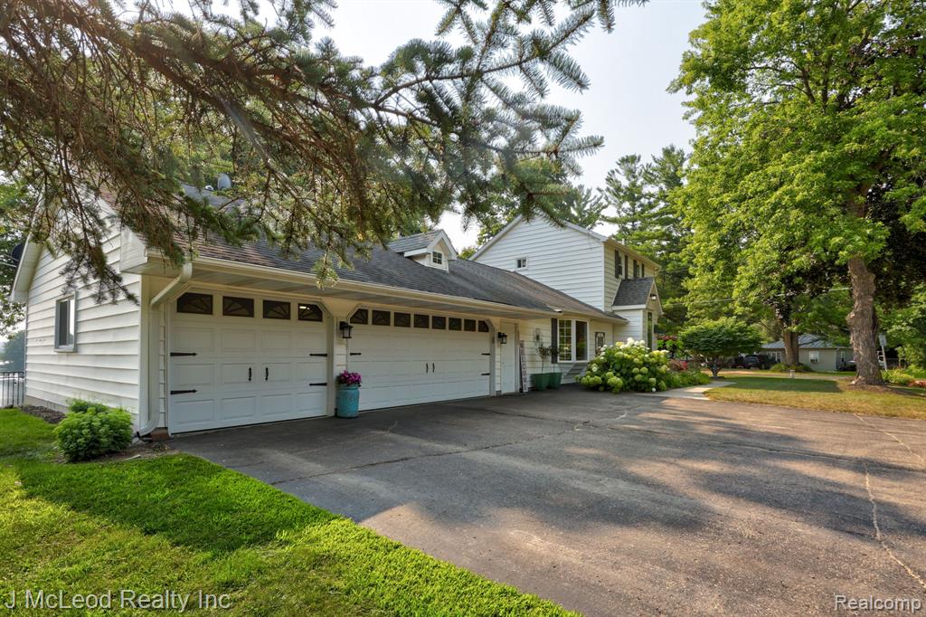 6287 San Vito Drive, Otter Lake, MI 48464 — Photo 9
