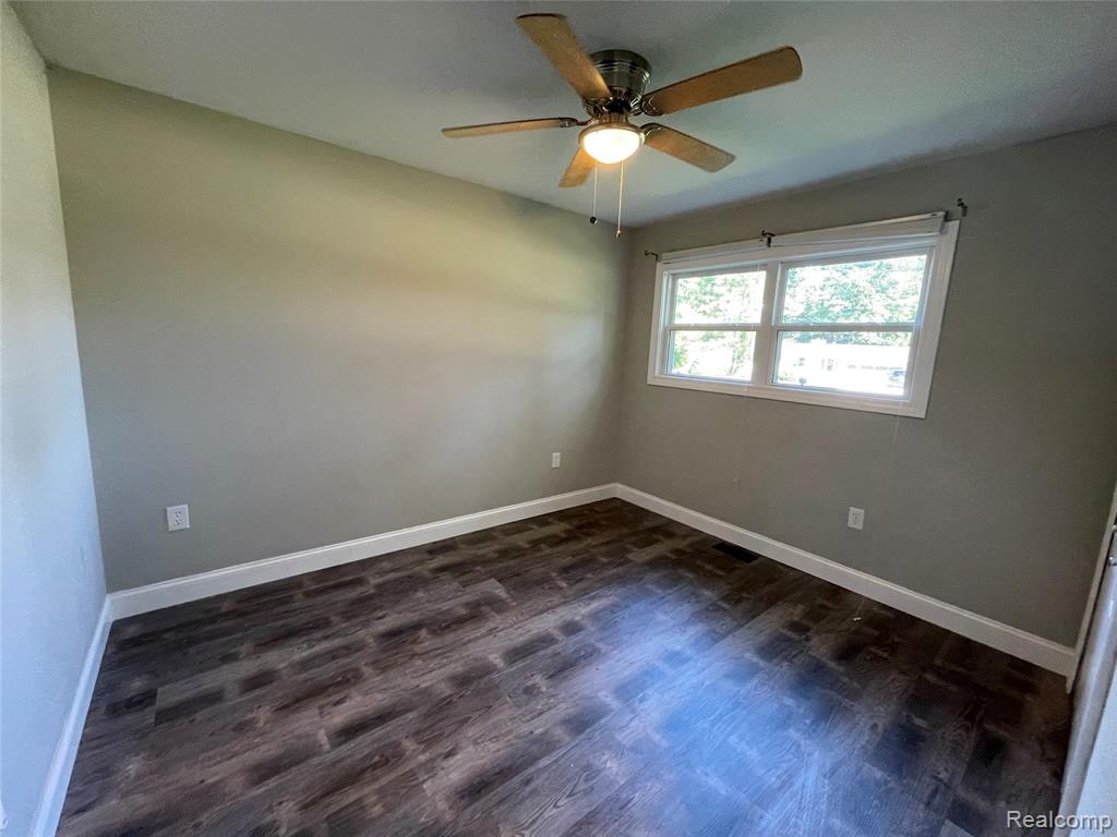 8981 Devon Drive, Shelby Twp, MI 48317 — Photo 23