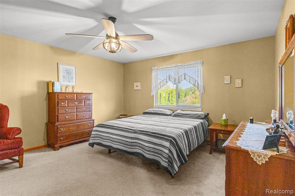 780 Saint Johns Boulevard, Lincoln Park, MI 48146 — Photo 22
