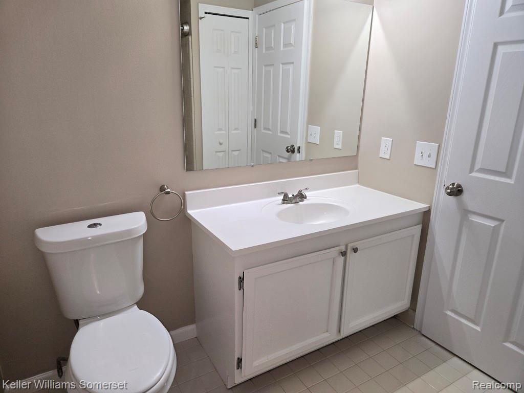 71 Meadow Wood Drive, Rochester Hills, MI 48307 — Photo 36