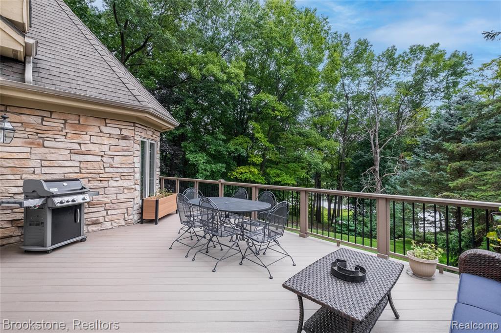 8003 Caribou Lake Lane, Clarkston, MI — Photo 3