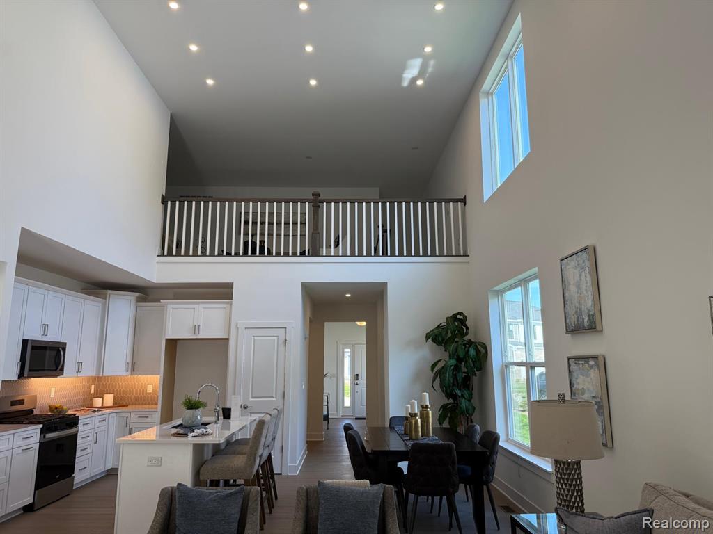 5342 Trail Vista Drive, West Bloomfield, MI 48323 — Photo 3