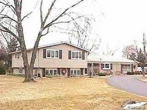 3891 Eastbourne Drive, Troy, MI 48084