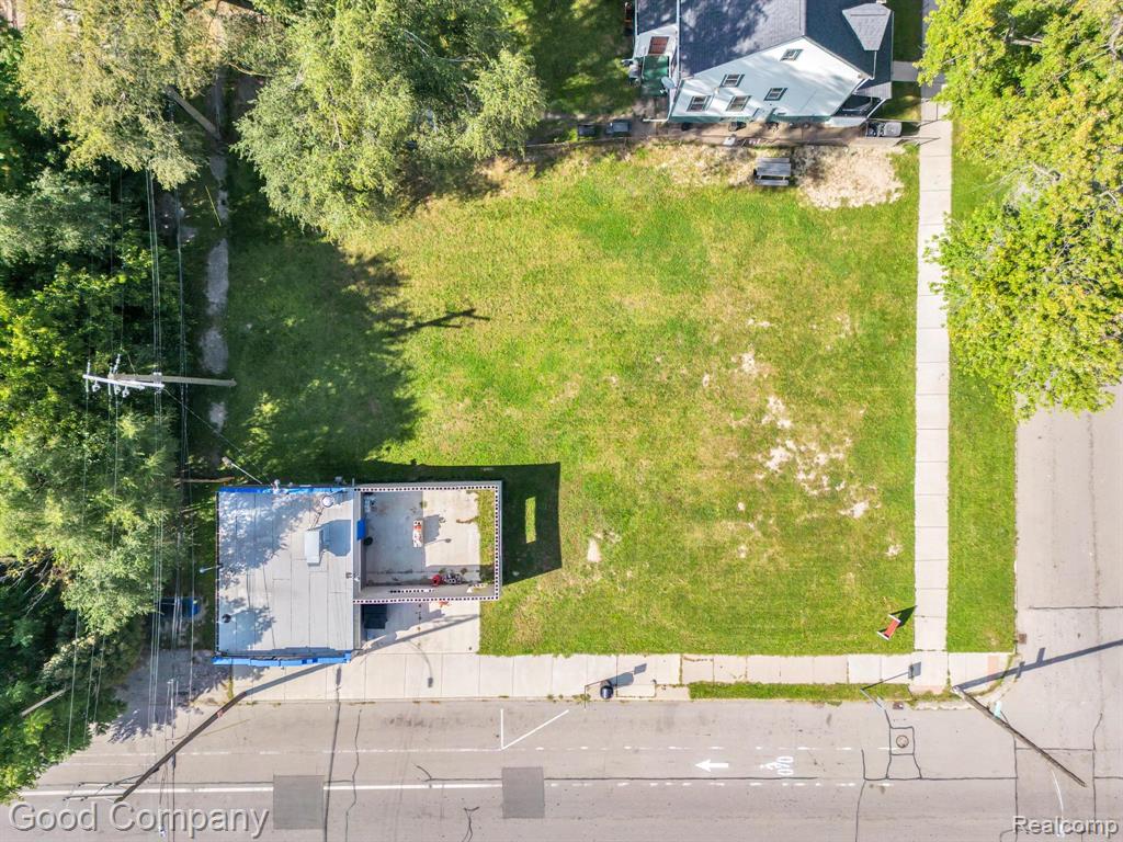 7631 E Warren Avenue, Detroit, MI 48214 — Photo 17