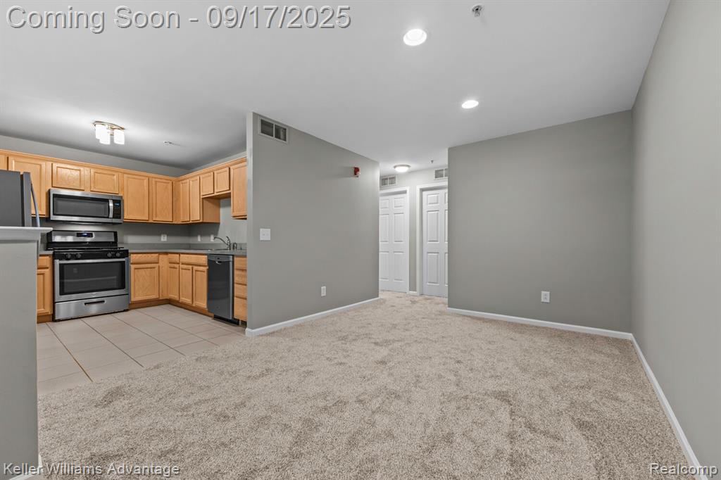 446 Boardwalk Drive, Walled Lake, MI 48390 — Photo 14