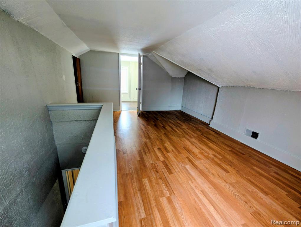 4715 BUCKINGHAM Avenue, Detroit, MI 48224 — Photo 8