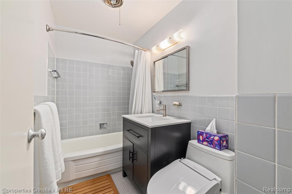 1401 Nicolet Place, Detroit, MI 48207 — Photo 22