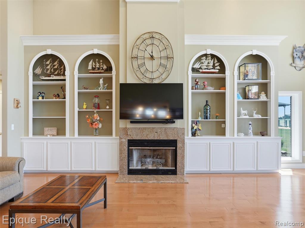 33124 N River Road, Harrison Township, MI — Photo 15