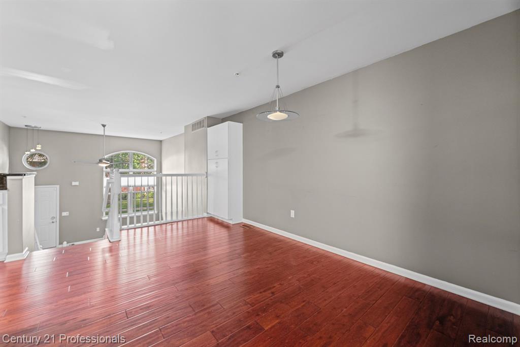 412 Boardwalk Drive, Walled Lake, MI 48390 — Photo 23