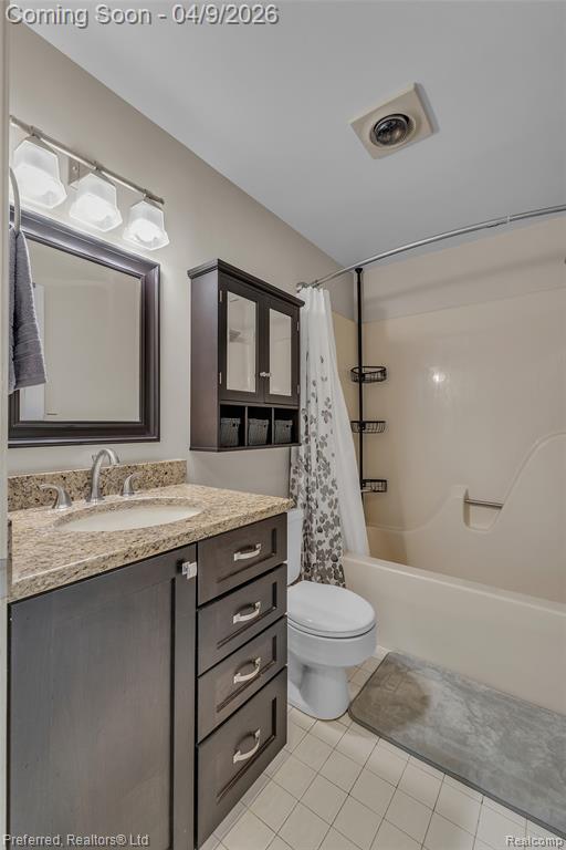4869 Motorway Drive, Waterford, MI 48328 — Photo 47