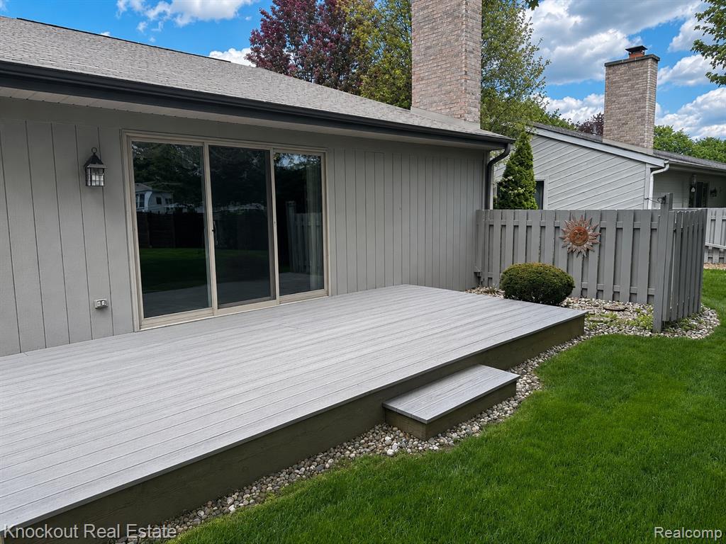 53 Pine Grove Drive, Frankenmuth, MI 48734 — Photo 41