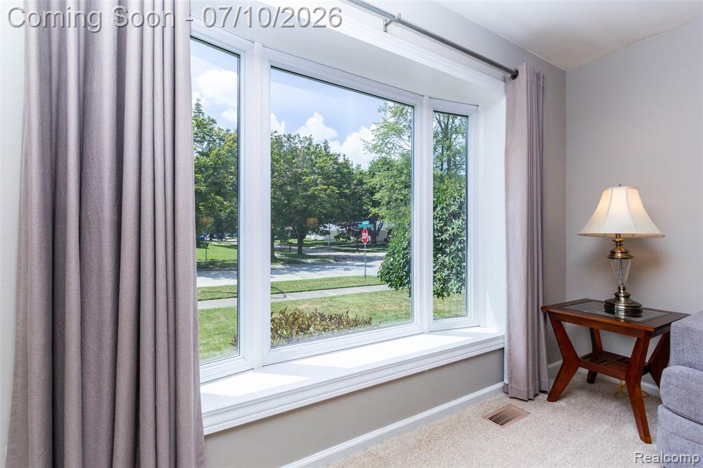 9807 Fairbanks Street, Belleville, MI 48111 — Photo 8