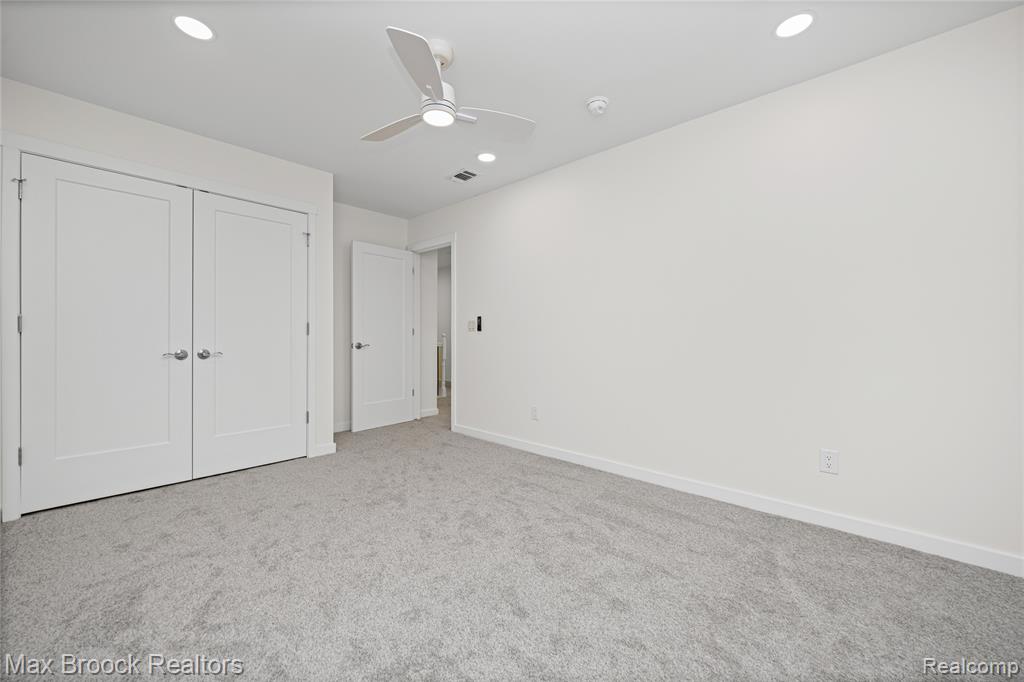 17348 Hilton Street, Southfield, MI, 48075