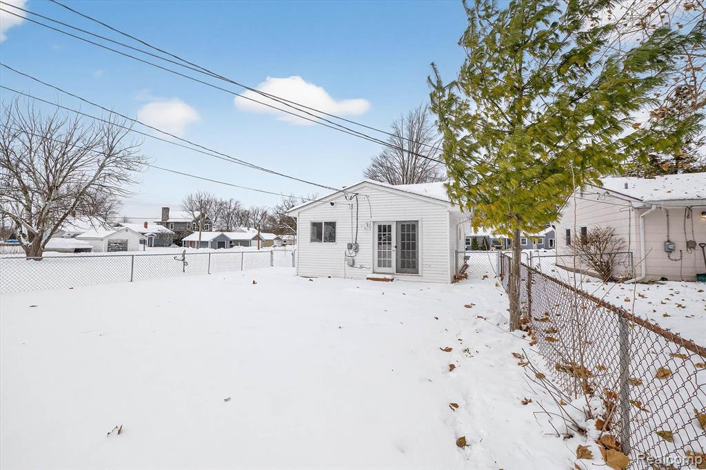 2754 Fishermans Drive, Highland, MI 48356 — Photo 26
