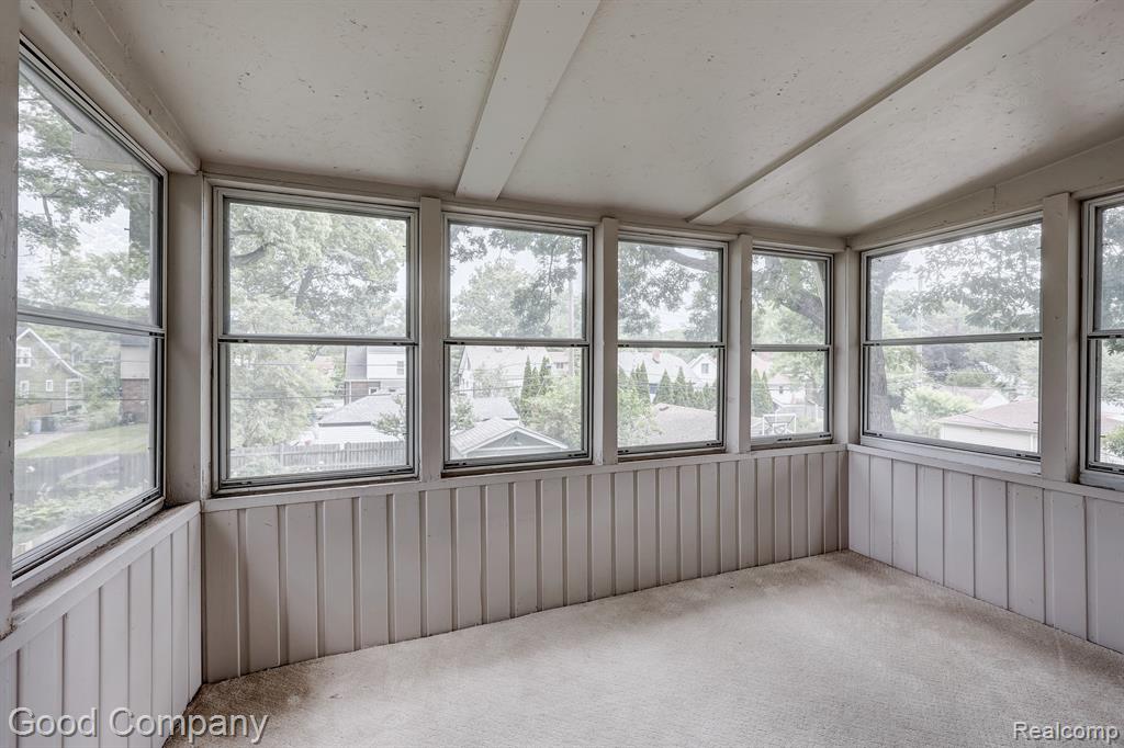 714 W HAZELHURST Street, Ferndale, MI 48220 — Photo 25