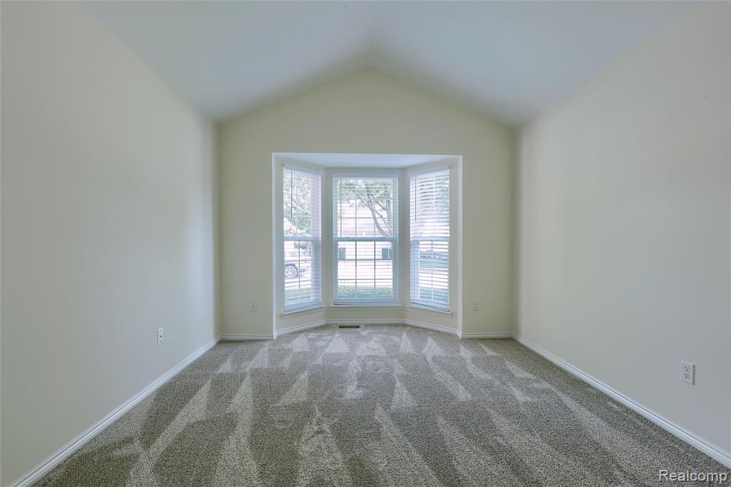 4434 Honeysuckle Drive, Sterling Heights, MI 48314 — Photo 19