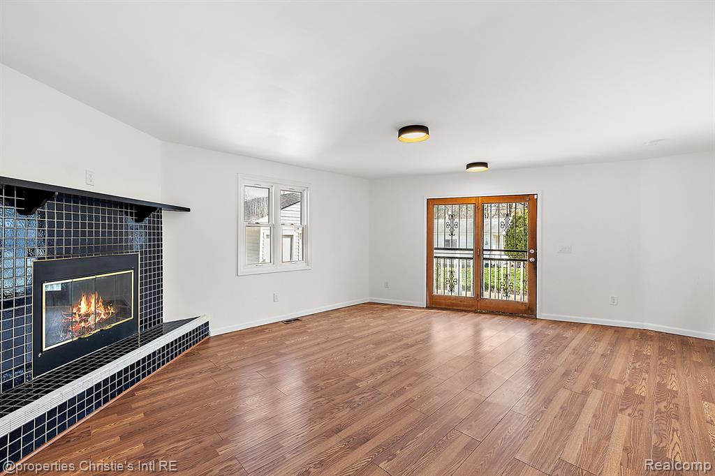 411 GREENWOOD Street, Inkster, MI 48141 — Photo 12