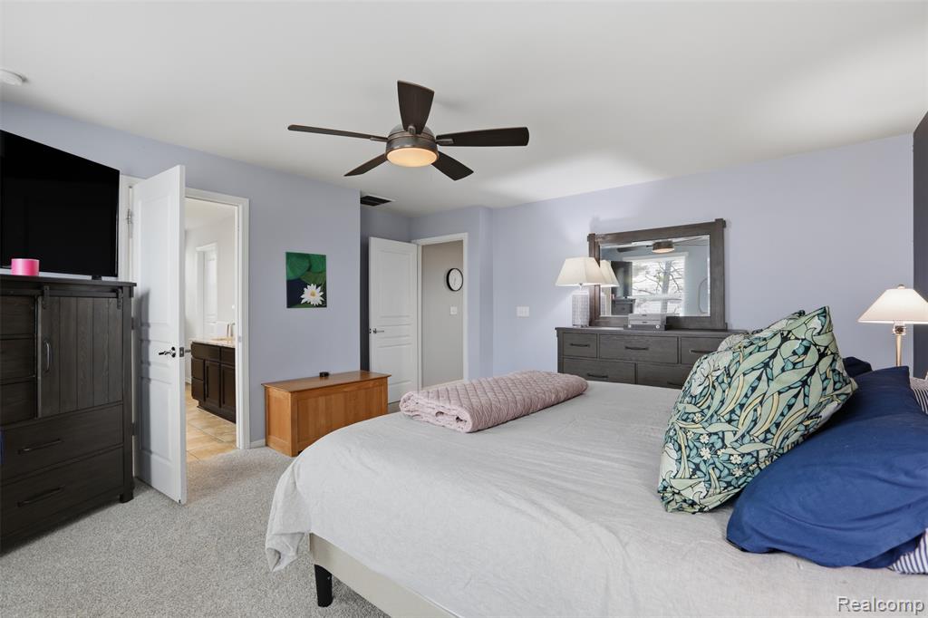 49378 Camarosa Lane, Macomb, MI 48044 — Photo 18