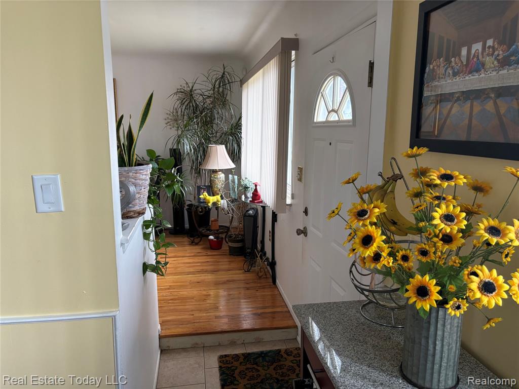 23003 Tuscany Avenue, Eastpointe, MI 48021 — Photo 2