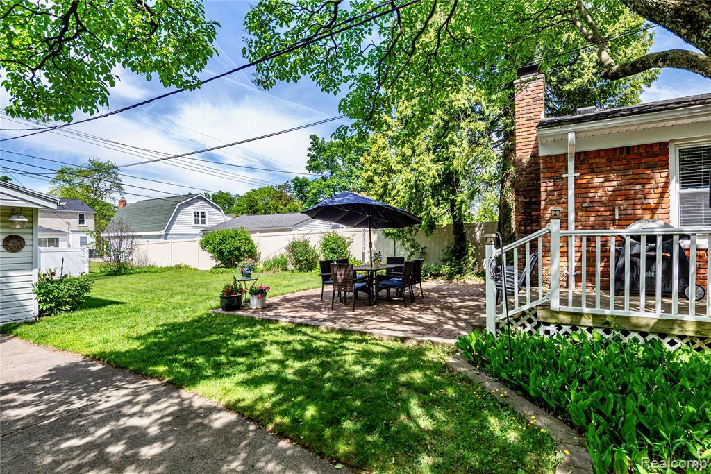 4220 Arlington Drive, Royal Oak, MI 48073 — Photo 34