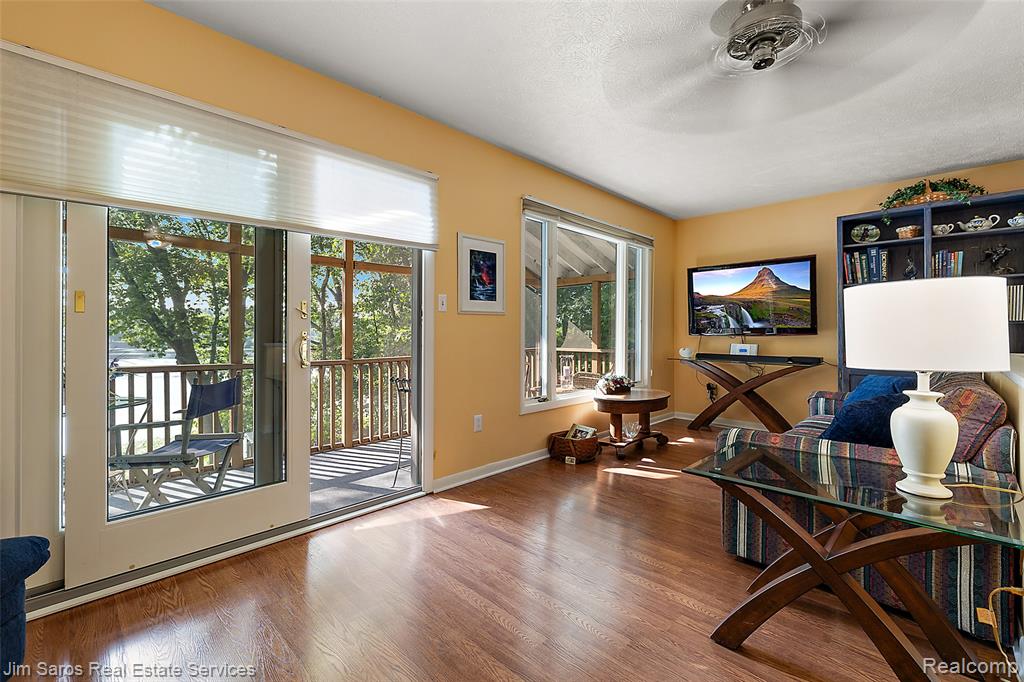 11113 Perch Lake Drive W, Cement City, MI 49233 — Photo 9