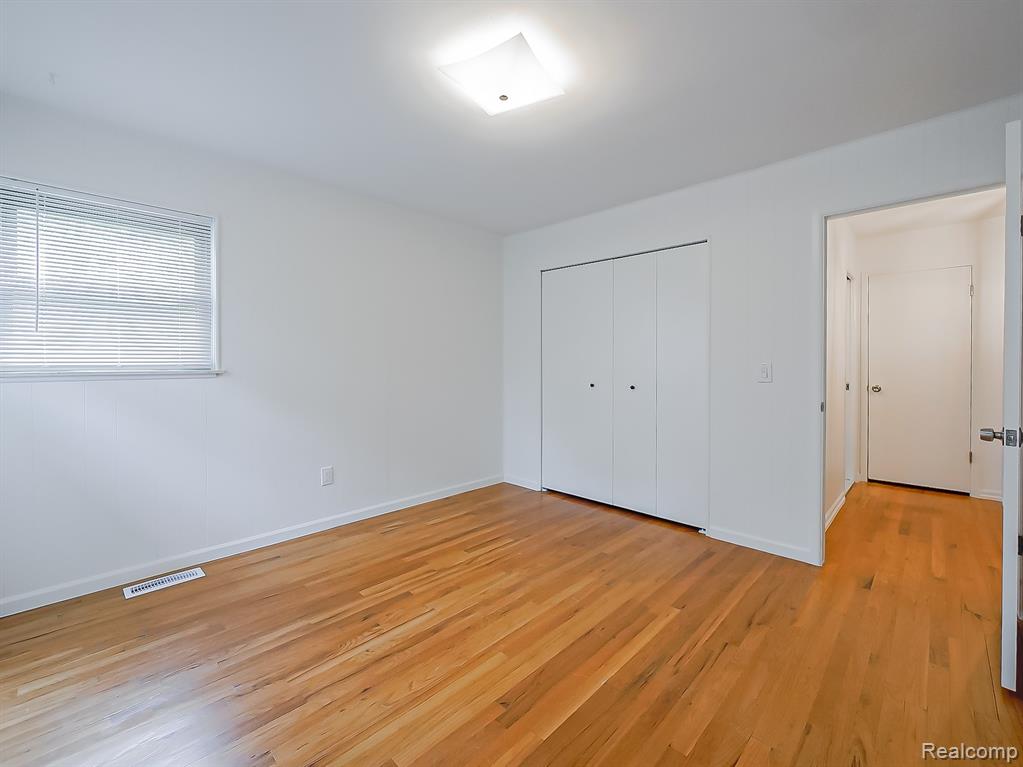 7580 Thornwood Street, Canton, MI 48187 — Photo 44